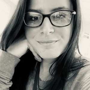 Meet your Posher, Kara